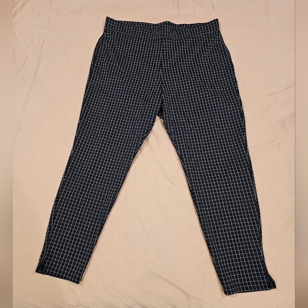 Navy Blue and White Grid-Pattern Stretch Dress Slacks (Utopia by Hue, Size 2X)